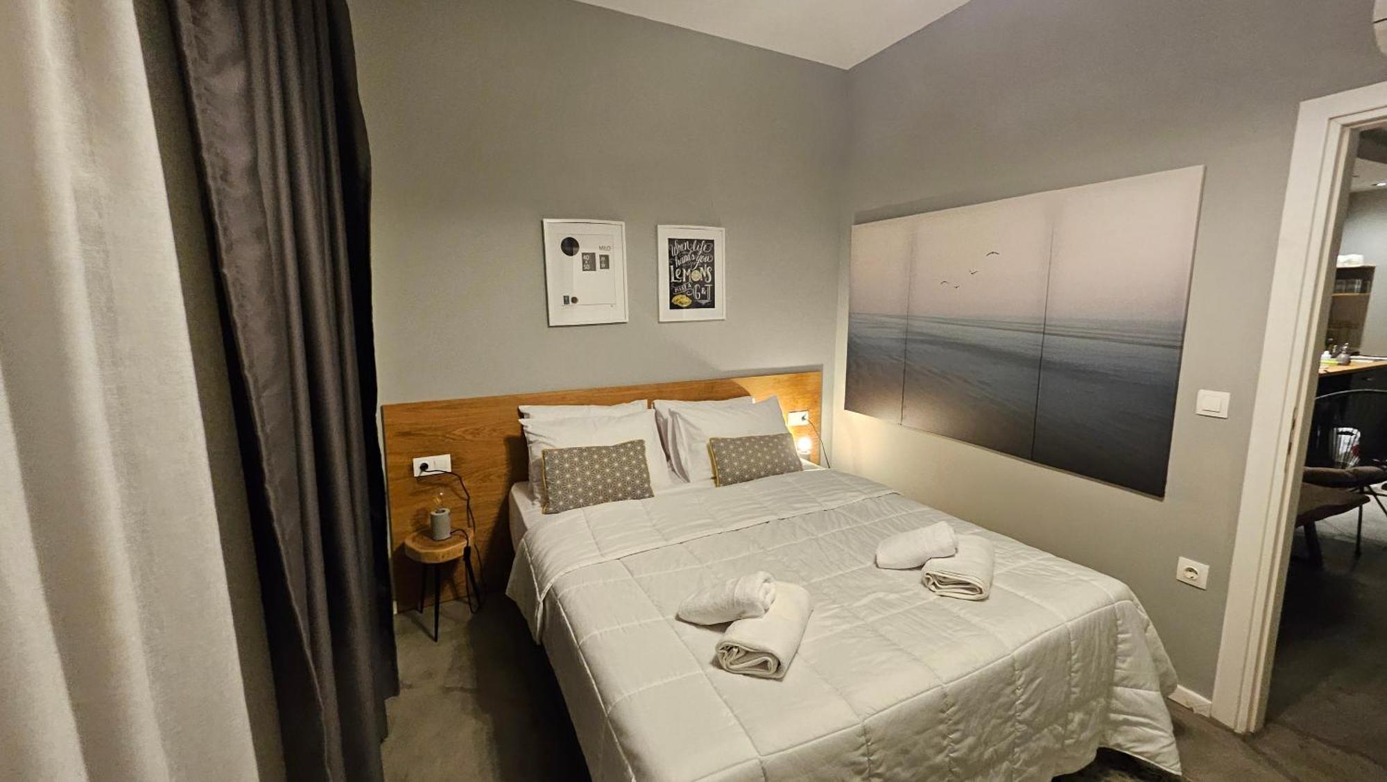 Ferienwohnung A Place 4 U Below Acropolis Athen Exterior foto